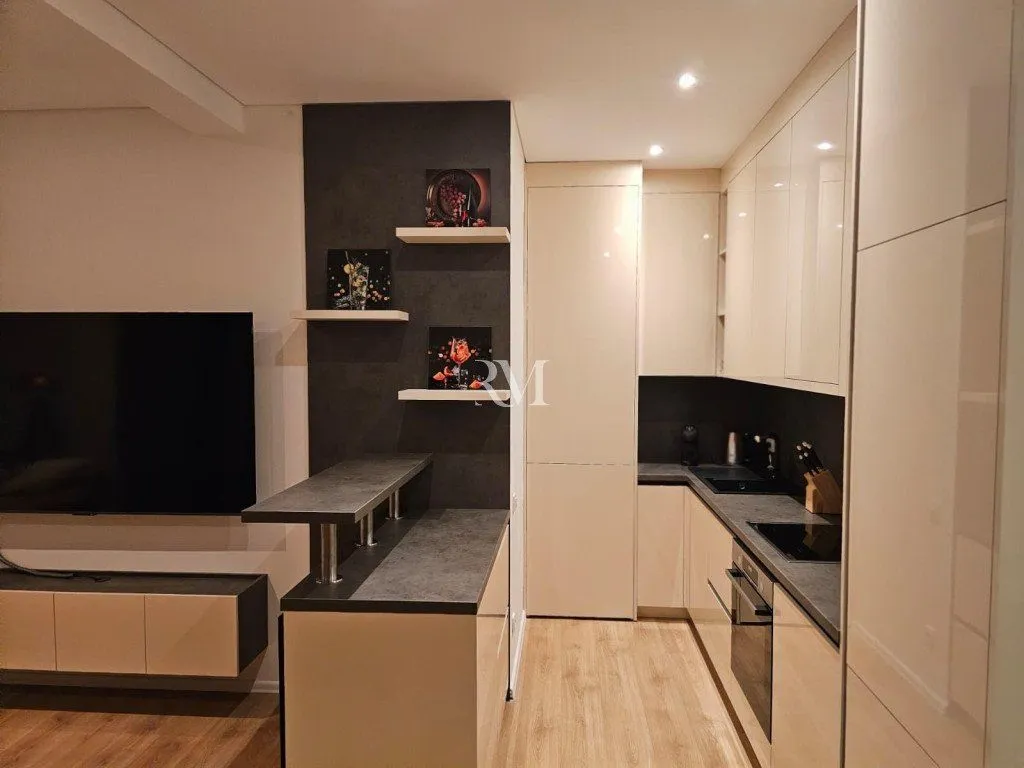 Prodaja, dvosoban stan, 63m², Tivat, Crna Gora