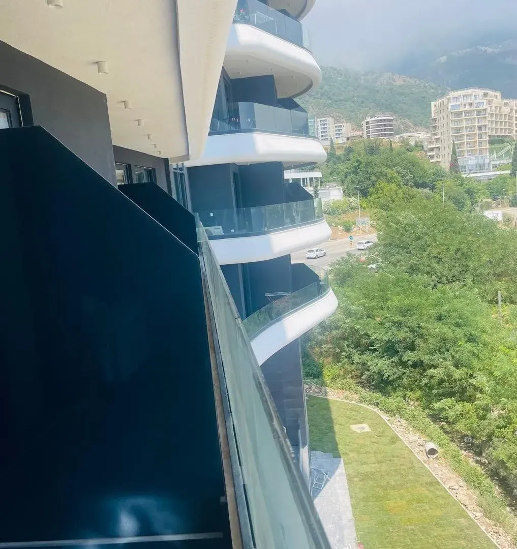 Sale, one bedroom apartment, 48m², Kamenovo, Budva