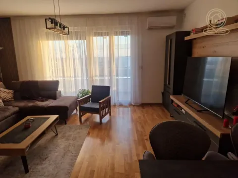 Sale, four bedroom apartment, 98m², Petrovaradin, Novi Sad - image 2