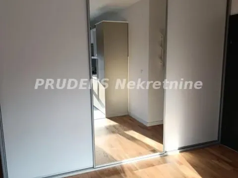 Izdavanje, dvosoban stan, 57m², Surčin, Beograd - image 4