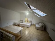 Izdavanje, dvosoban stan, 60m², Centar, Novi Sad - image 9