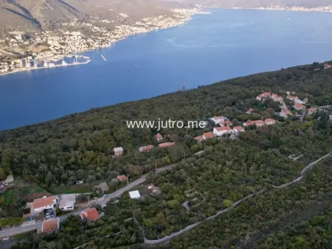 Sale, land lot, 1680m², Herceg Novi, Crna Gora - image 5