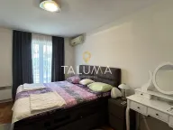 Prodaja, kuća, 300m², Centar, Podgorica - image 5