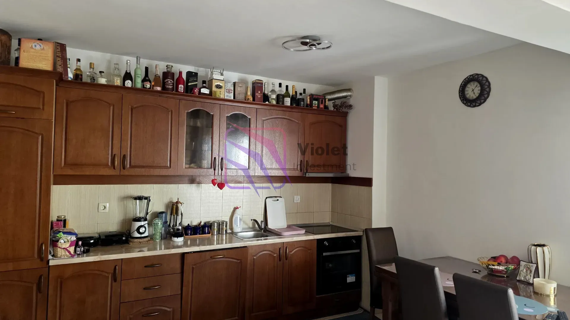 Prodaja, dvosoban stan, 81m², Lazi, Budva