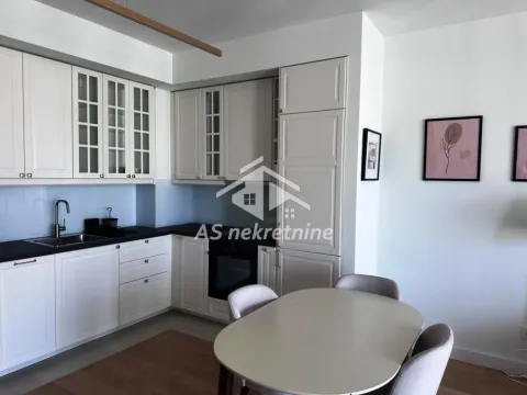 Rent, two bedroom apartment, 55m², Savski Venac, Beograd - image 5