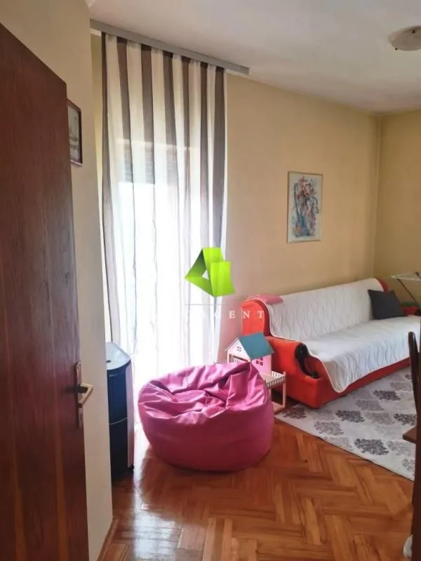 Prodaja, kuća, 400m², Pantelej, Niš