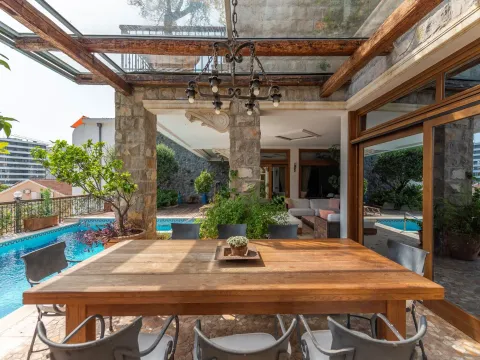 Prodaja, kuća, 1264m², Gospoština, Budva - image 18