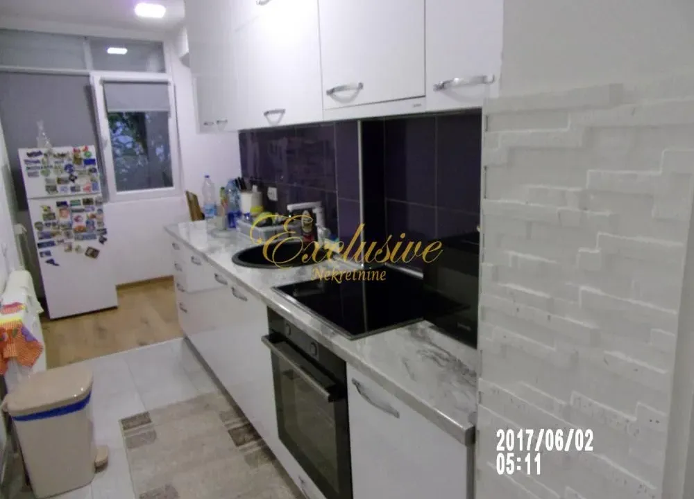 Prodaja, trosoban stan, 72m², Žarkovo, Beograd