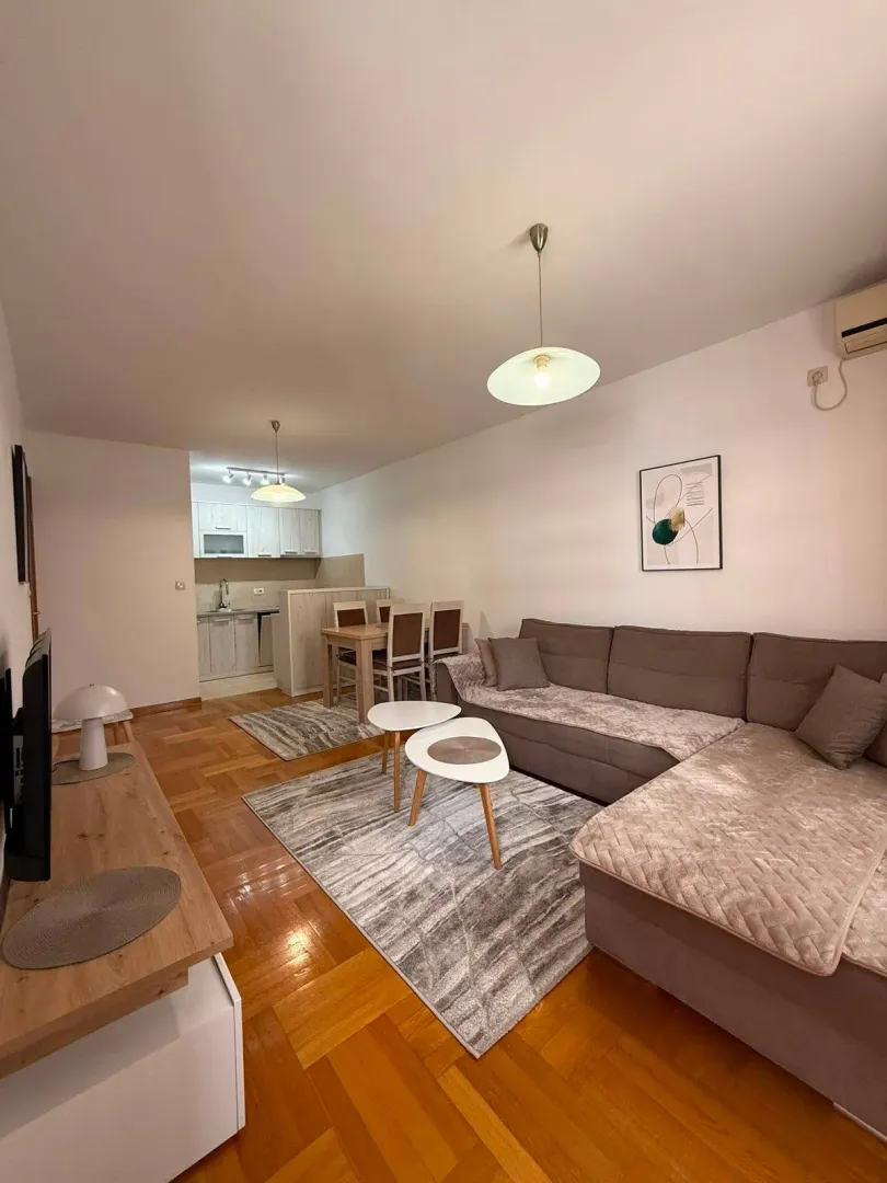 Sale, one bedroom apartment, 44m², Stari Aerodrom, Podgorica