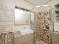 Prodaja, trosoban stan, 127m², Preko Morače, Podgorica - image 20