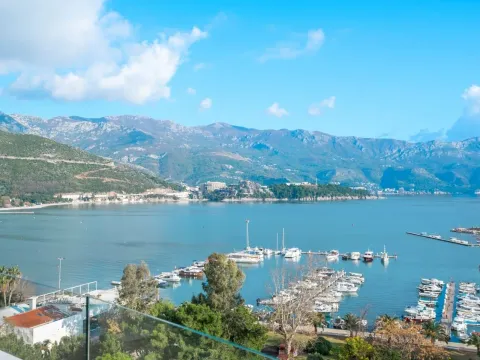 Sale, four bedroom apartment, 270m², Budva, Crna Gora - image 27