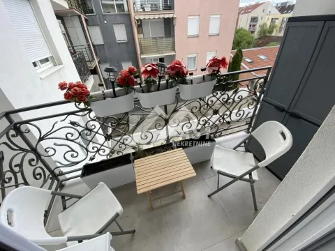 Rent, one bedroom apartment, 32m², Rotkvarija, Novi Sad Sve Podlokacije - image 10