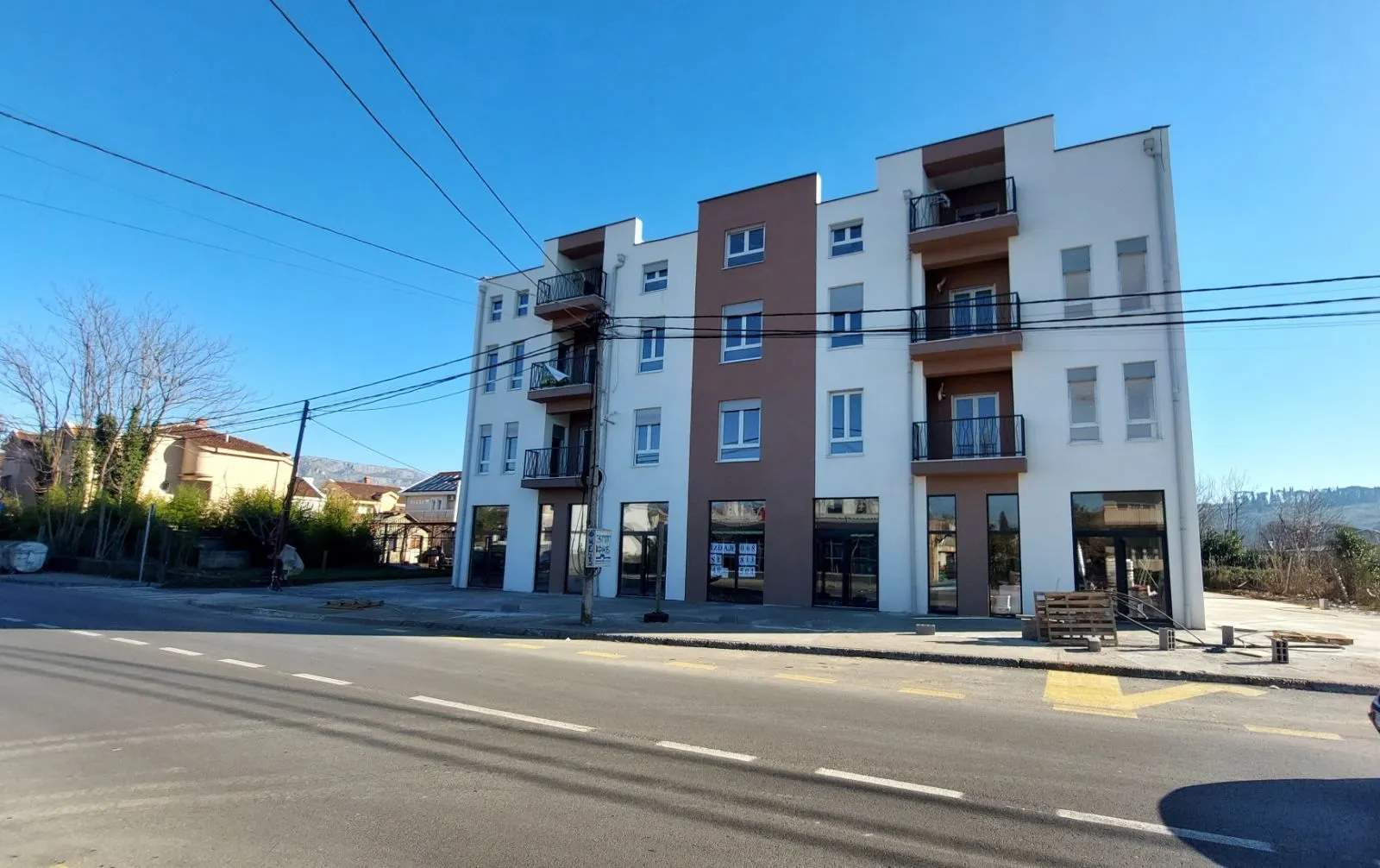 Rent, office space, 40m², Zagorič, Podgorica