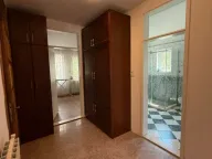 Rent, three bedroom apartment, 150m², Tivat, Crna Gora - image 9
