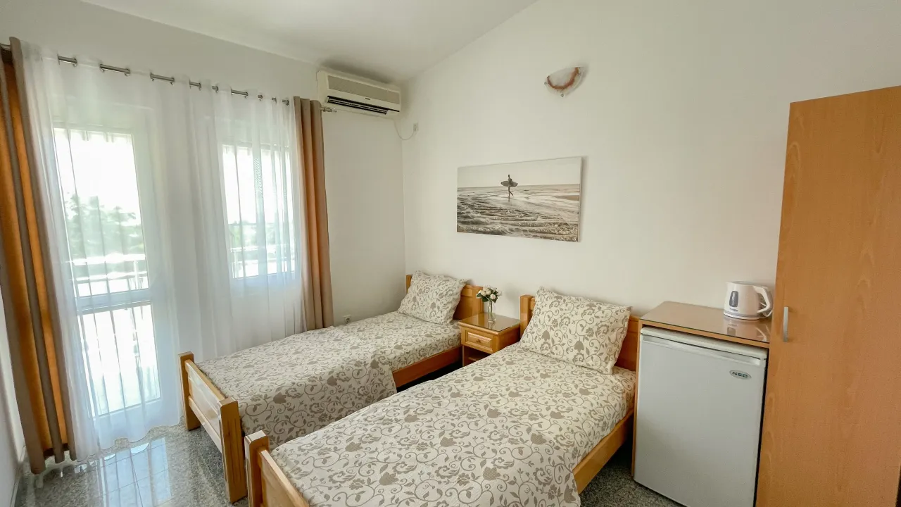 Rent, apartment, 13m², Topolica, Bar