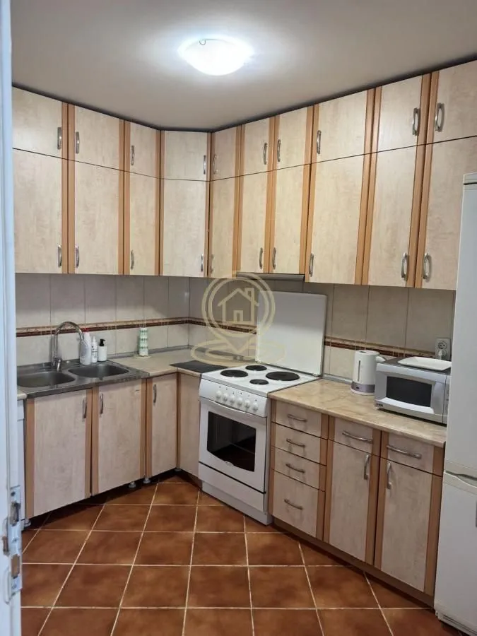 Rent, three bedroom apartment, 65m², Savski Venac, Beograd