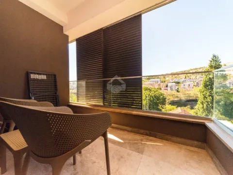 Izdavanje, jednosoban stan, 46m², Gorica C, Podgorica - image 11
