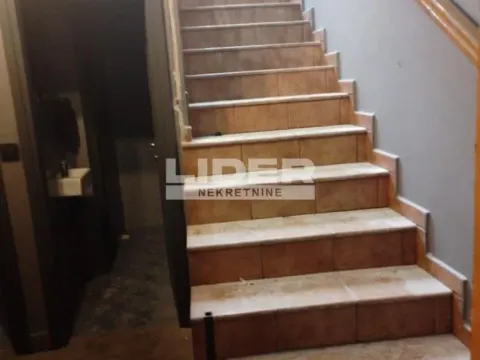 Rent, office space, 105m², Stari Grad, Beograd - image 2