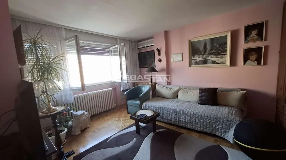 Prodaja, dvosoban stan, 72m², Novi Beograd Sve Podlokacije, Beograd