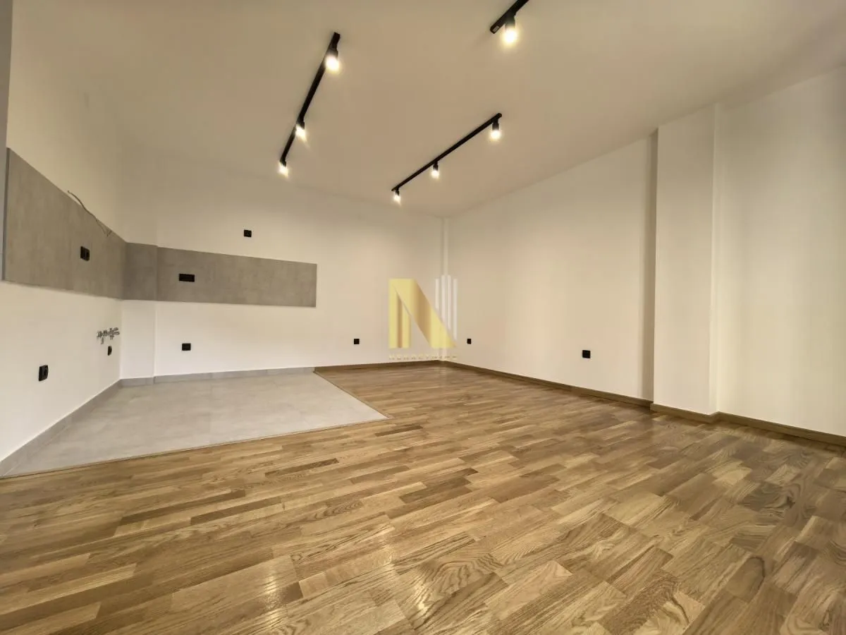 Prodaja, dvosoban stan, 52m², Novo naselje, Novi Sad