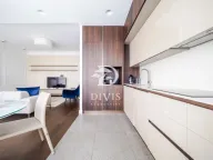 Izdavanje, trosoban stan, 88m², Savski Venac, Beograd - image 8