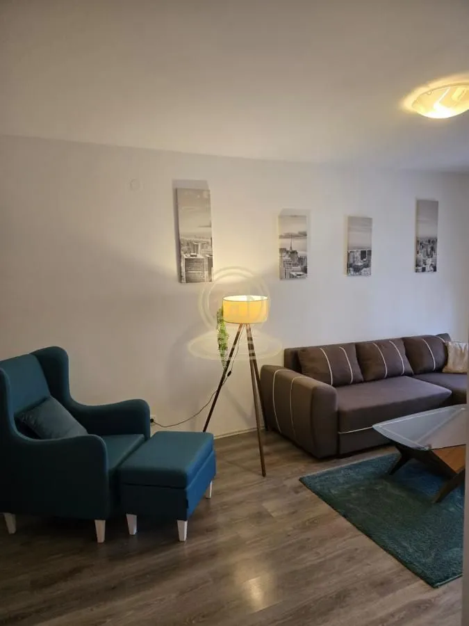 Rent, two bedroom apartment, 50m², Novi Beograd Blok 61, Novi Beograd Sve Podlokacije