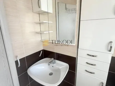 Izdavanje, dvosoban stan, 75m², Palata Pravde, Beograd - image 12