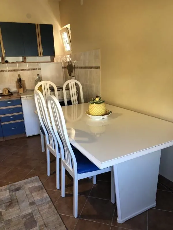 Rent, one bedroom apartment, 55m², Šušanj, Bar