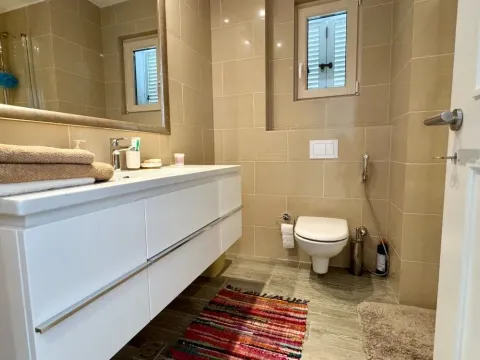 Prodaja, dvosoban stan, 134m², Tivat, Crna Gora - image 30