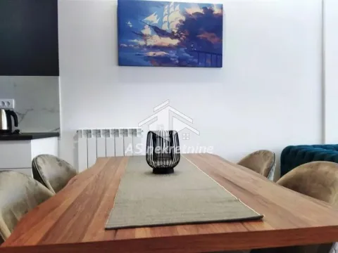 Izdavanje, dvosoban stan, 60m², Novi Beograd Blok 65, Novi Beograd Sve Podlokacije - image 5