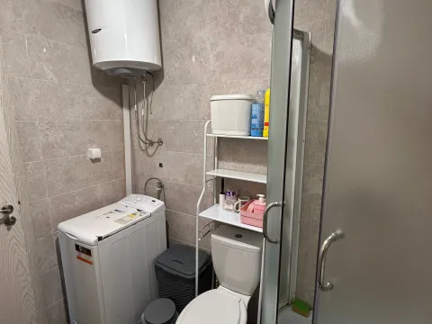 Rent, one bedroom apartment, 40m², Ljubović, Podgorica - image 9