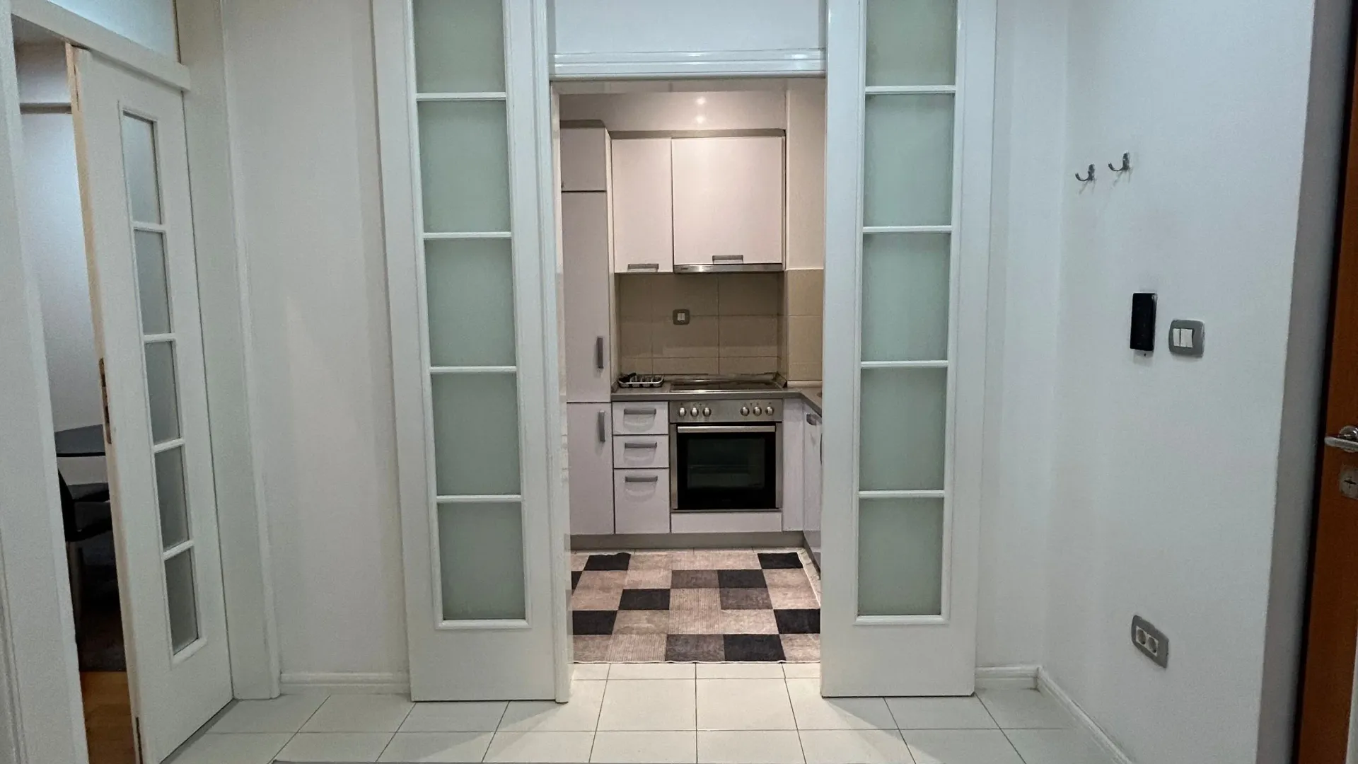 Prodaja, jednosoban stan, 51m², Stari Aerodrom, Podgorica