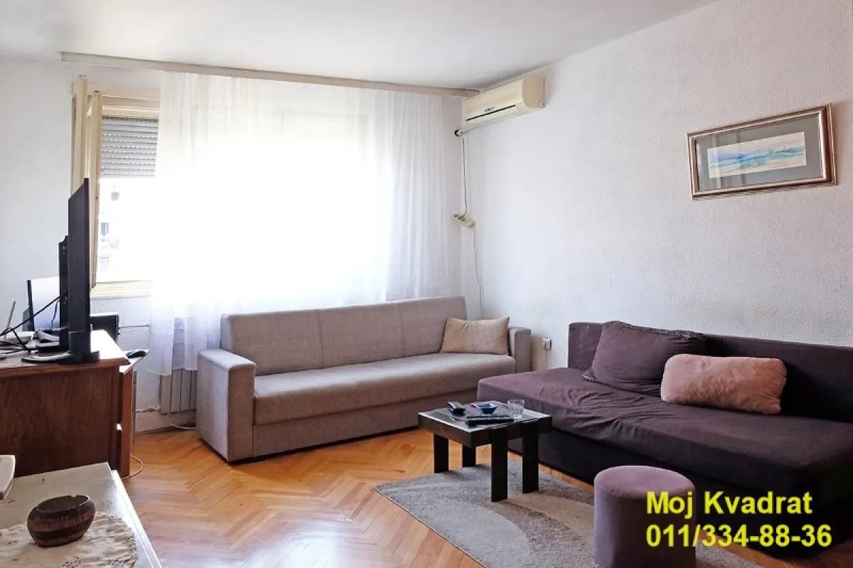 Sale, three bedroom apartment, 68m², Karaburma, Palilula Sve Podlokacije