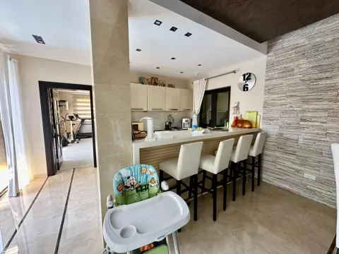 Sale, house, 318m², Bečići, Budva - image 8