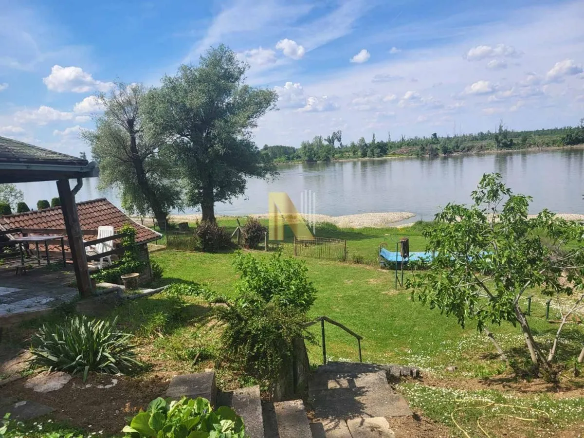 Prodaja, kuća, 77m², Čerević, Beočin