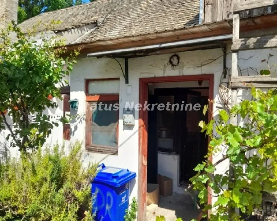 Prodaja, jednosoban stan, 32m², Petrovaradin, Novi Sad