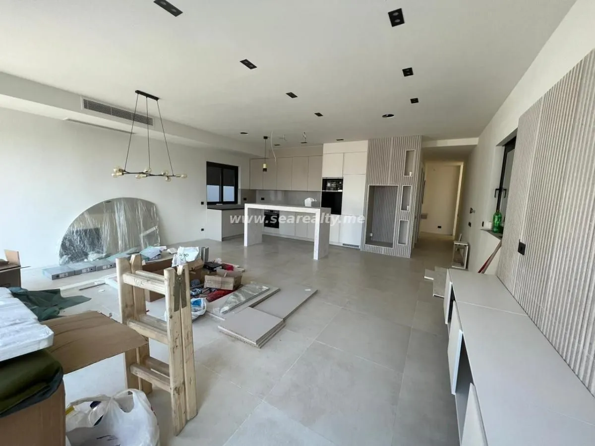 Prodaja, kuća, 273m², Tivat, Crna Gora