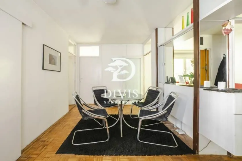 Prodaja, četvorosoban stan, 98m², Novi Beograd Sve Podlokacije, Beograd