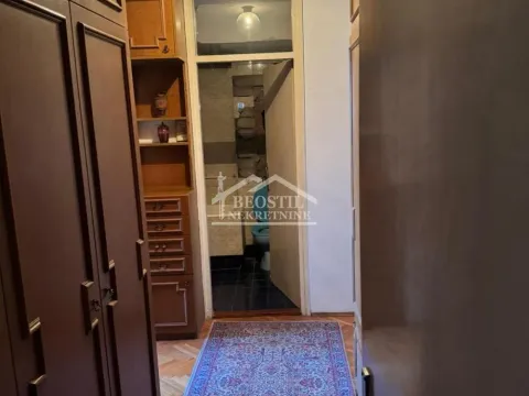 Prodaja, trosoban stan, 97m², Stari Grad, Beograd - image 12