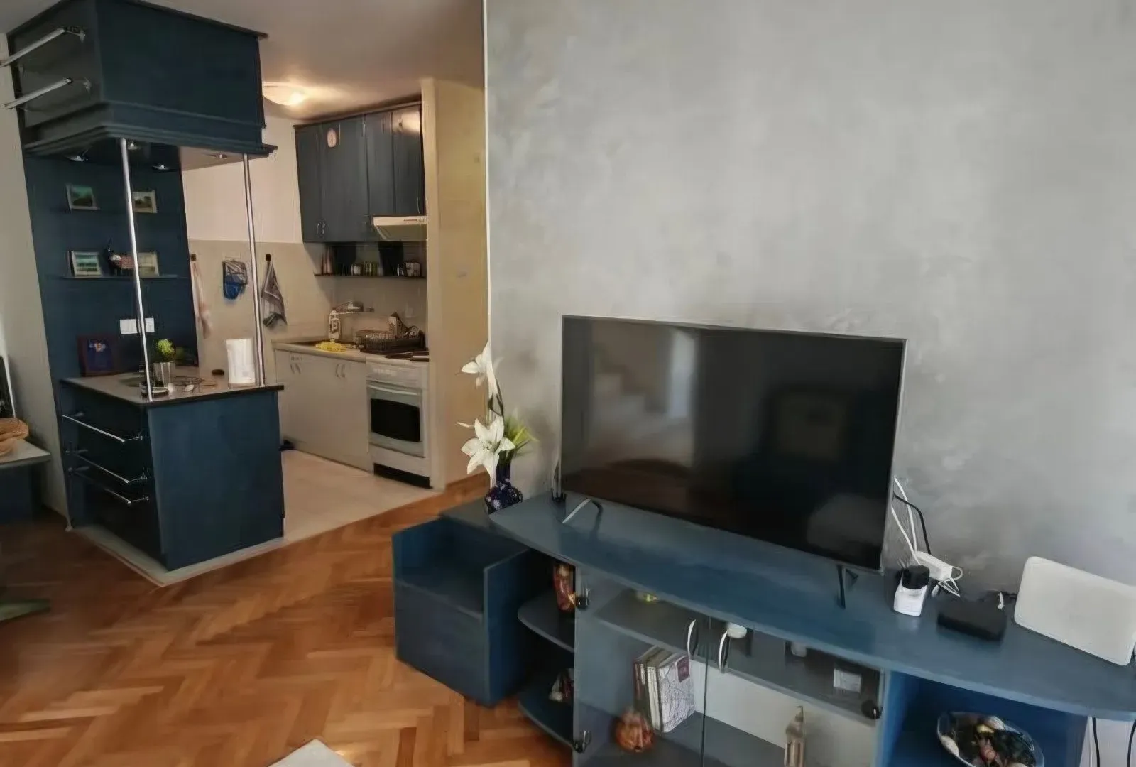 Rent, two bedroom apartment, 60m², Adok, Budva