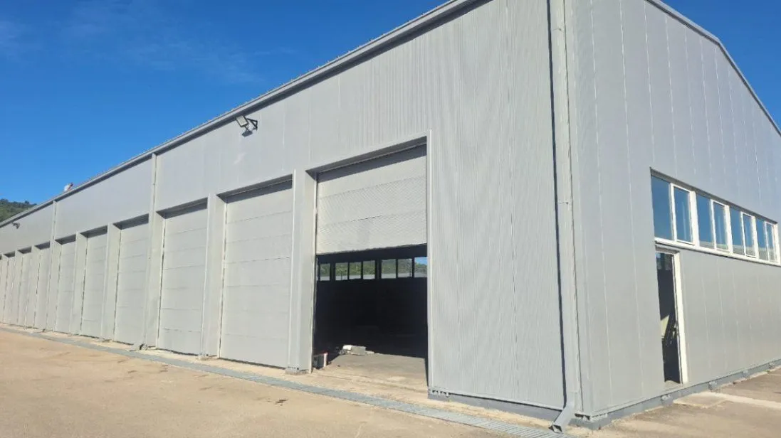 Rent, office space, 1035m², Radanovići, Kotor