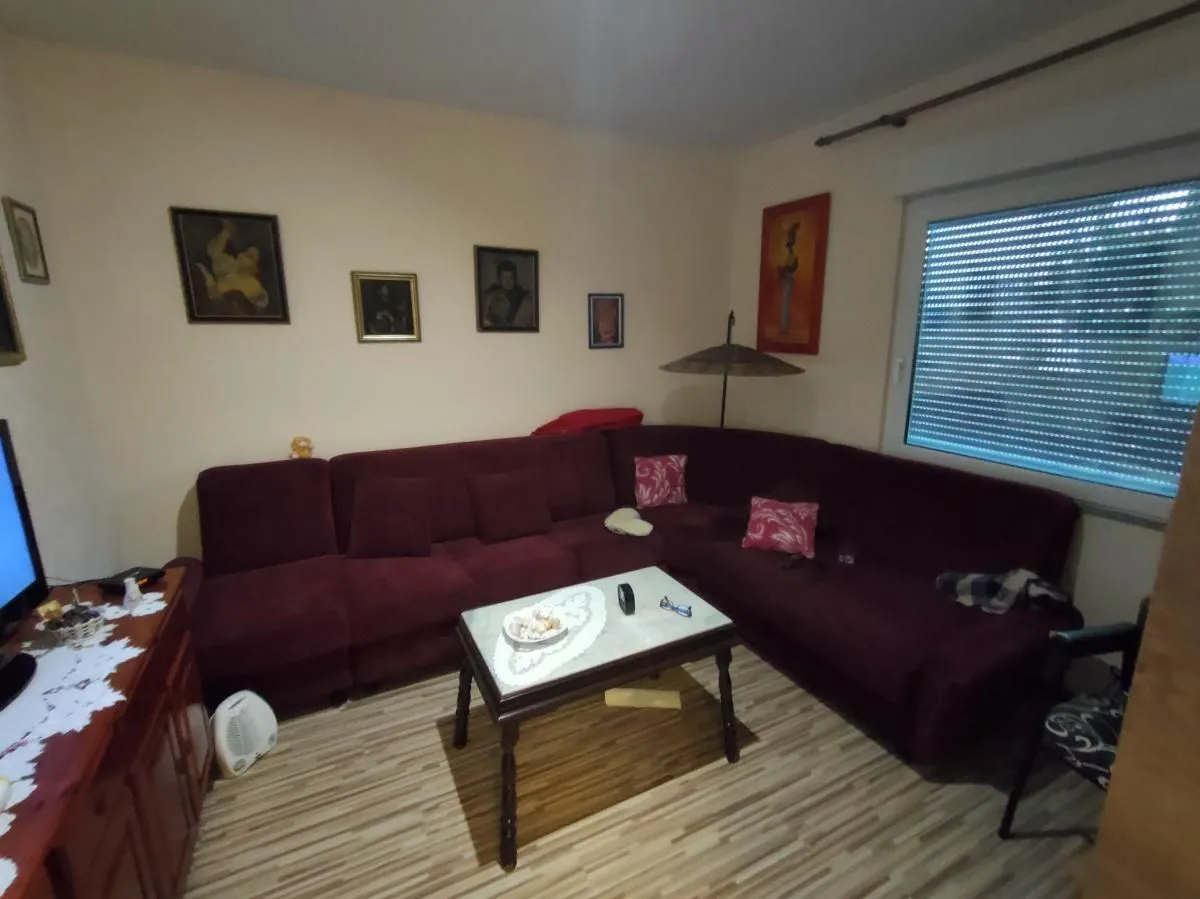 Prodaja, kuća, 380m², Sremska Kamenica, Petrovaradin