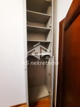 Izdavanje, stan, 172m², Vračar Hram, Vračar Sve Podlokacije - image 32