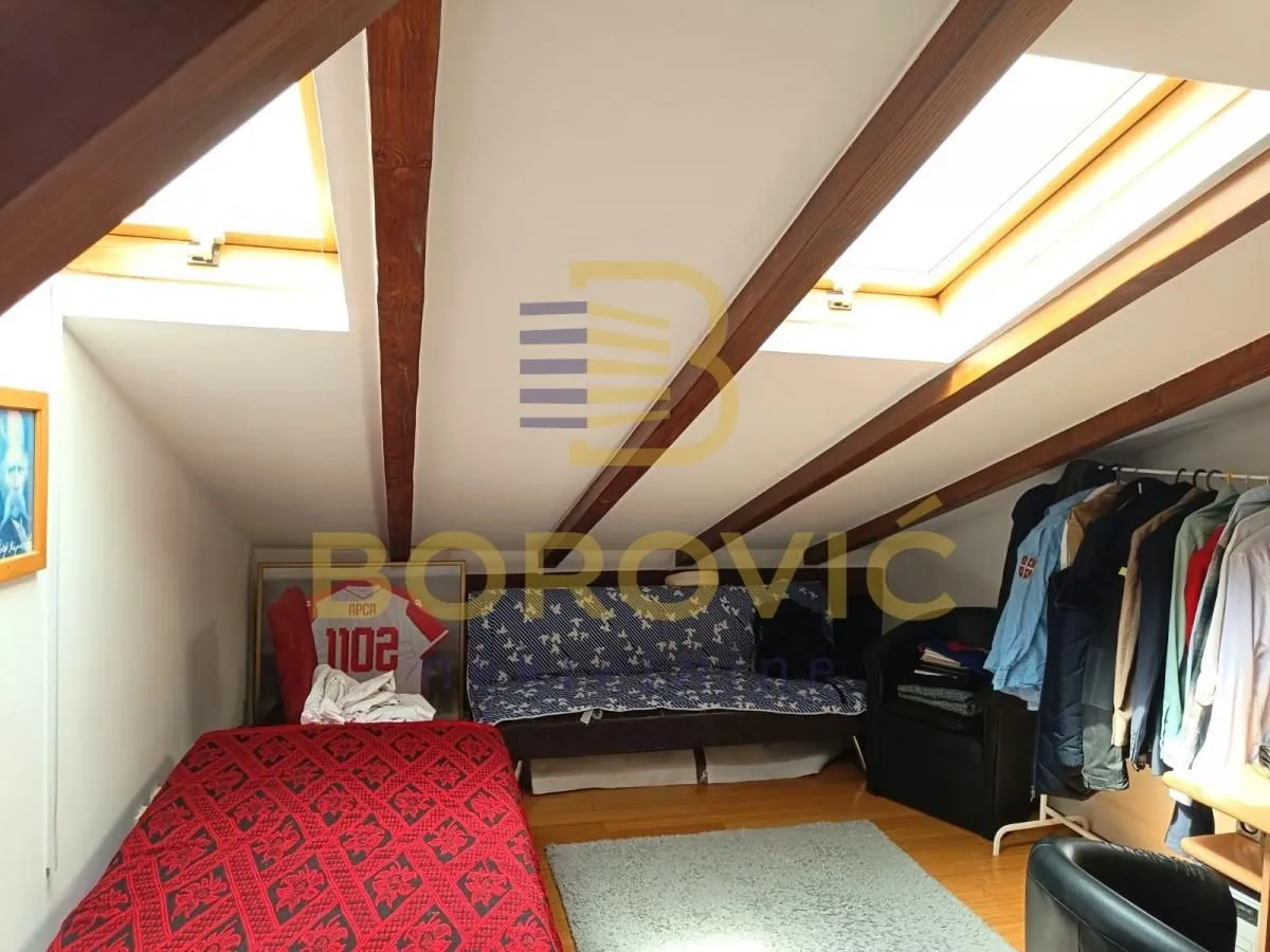 Prodaja, četvorosoban stan, 96m², Labudovo Brdo, Beograd