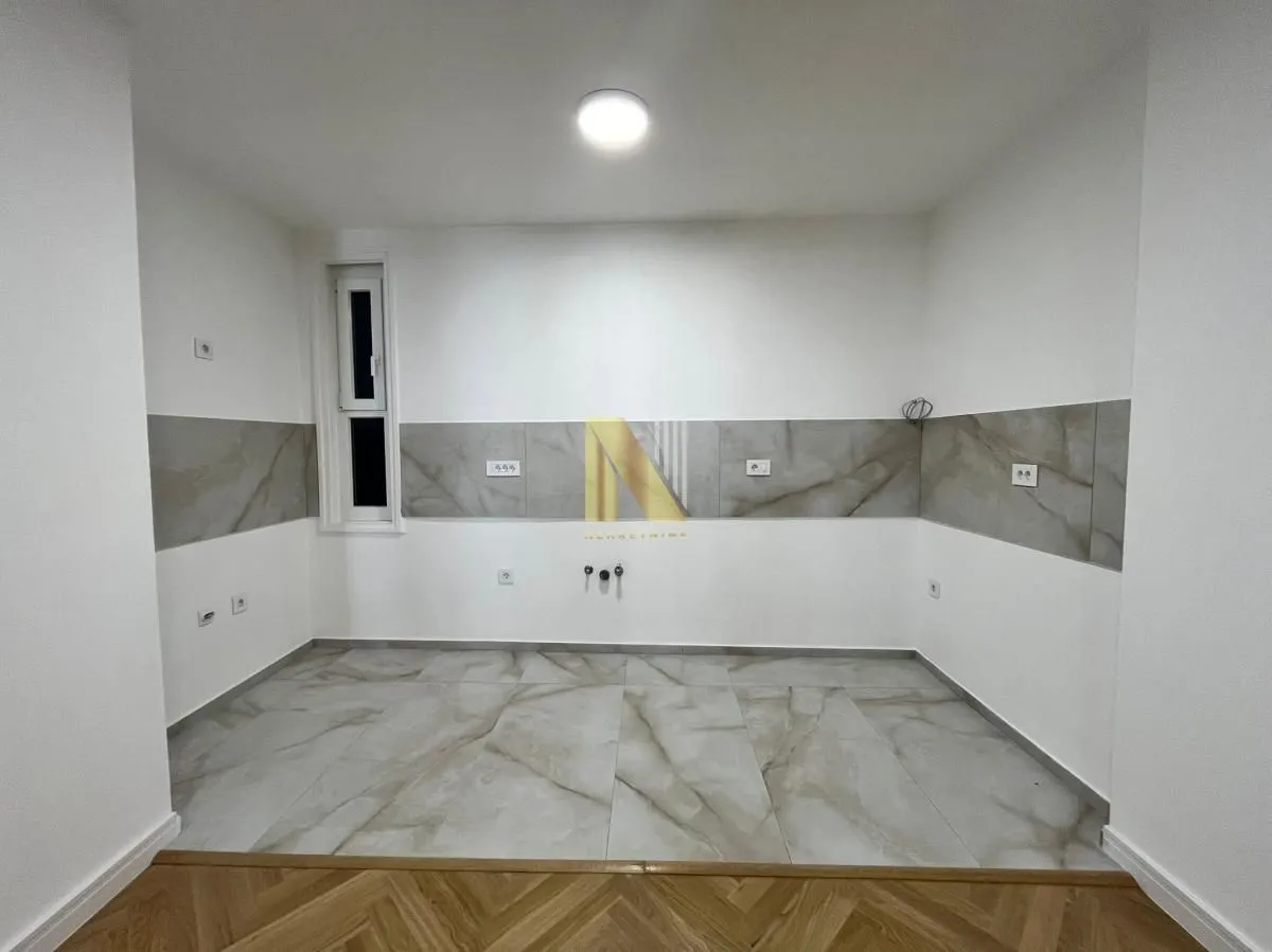 Prodaja, četvorosoban stan, 112m², Kej, Novi Sad Sve Podlokacije
