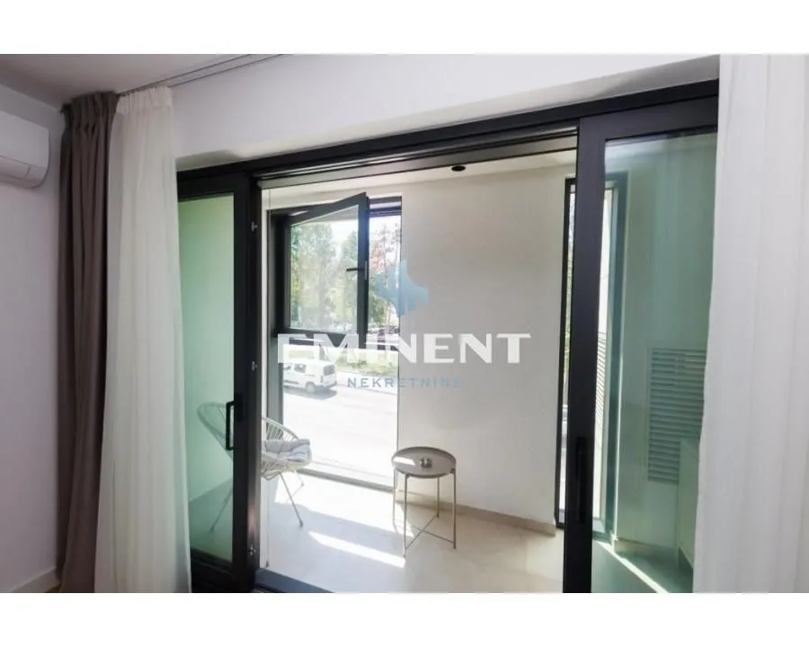 Rent, one bedroom apartment, 32m², Gradska Bolnica, Zvezdara Sve Podlokacije
