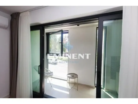 Rent, one bedroom apartment, 32m², Gradska Bolnica, Zvezdara Sve Podlokacije - image 9