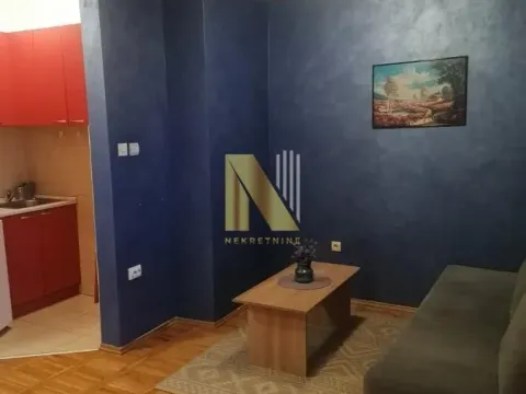 Izdavanje, garsonjera, 25m², Petrovaradin, Novi Sad - image 1
