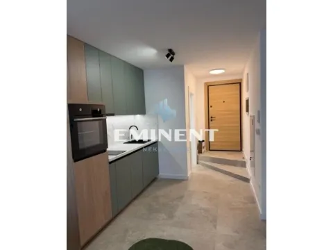 Rent, apartment, 38m², Đeram Pijaca, Beograd - image 4