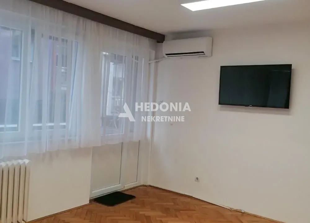 Rent, two bedroom apartment, 59m², Kalenić Pijaca, Vračar Sve Podlokacije